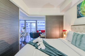 1 غرفة نوم ومكواة/لوح كي وواي فاي وملاءات أسرّة