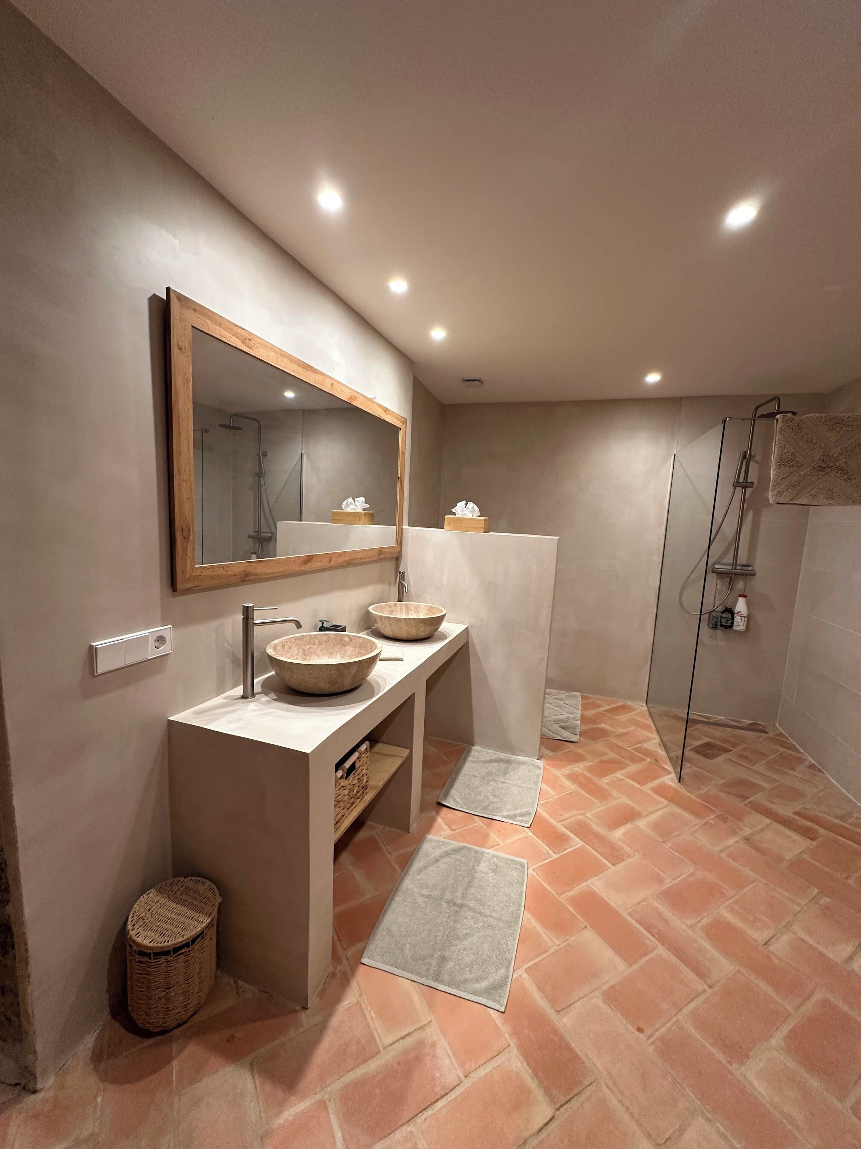 Deluxe kamer, 1 twee- of 2 eenpersoonsbedden, uitzicht op bergen | Gratis wifi