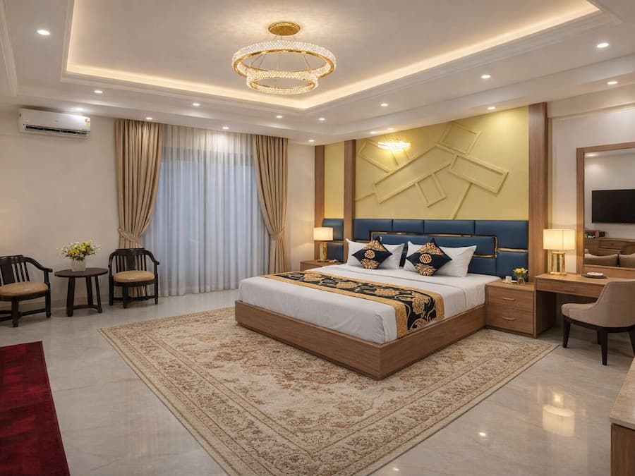 Habitación Deluxe, 1 habitación, balcón, vistas a la ciudad | Ropa de cama de alta calidad y edredones de plumas
