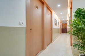 Family Double Room, Balcony, City View | In-room dining