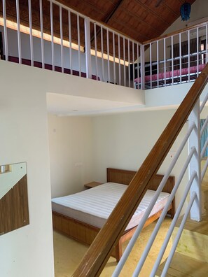 Free WiFi - Niral Farms (Denkanikota)