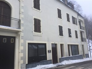 Exterior - 2nd floor F3 apartment, wifi, pets allowed, 4 sleeps (Mont-Dore)