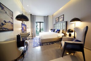 Iron/ironing board, WiFi, bed sheets, wheelchair access - Silk Valley - Luxury studio with city and pool views (دبي)