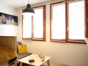 Free WiFi - Studio with private parking and WIFI near center (Mont-Dore)