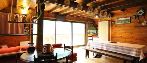 تناول الطعام