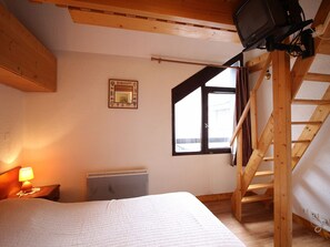 1 bedroom - F2 Bis Apartment Near Slopes for 5 Guests (Mont-Dore)
