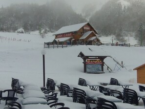 Outdoor dining - Studio at Mont-Dore slopes, 4 pers. (Mont-Dore)