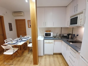 Apartamento básico | Cozinha privada | Chaleira elétrica