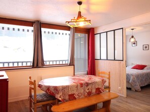 Dining - Cozy F2 bis 5 pers. in Mont-Dore with parking, near slopes (Mont-Dore)