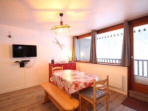 Dining - Cozy F2 bis 5 pers. in Mont-Dore with parking, near slopes (Mont-Dore)