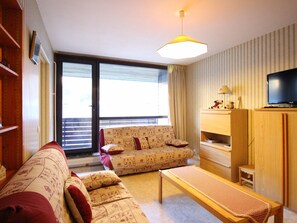 TV - Beautiful 90m² apartment with WIFI and parking, near the center (Mont-Dore)
