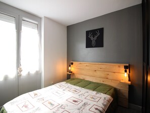 1 bedroom - 2-Room Apartment City Center, Sleeps 6 (Mont-Dore)