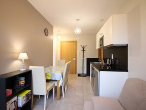 Interior - Comfortable F2 with wifi and private parking, near spas (Mont-Dore)