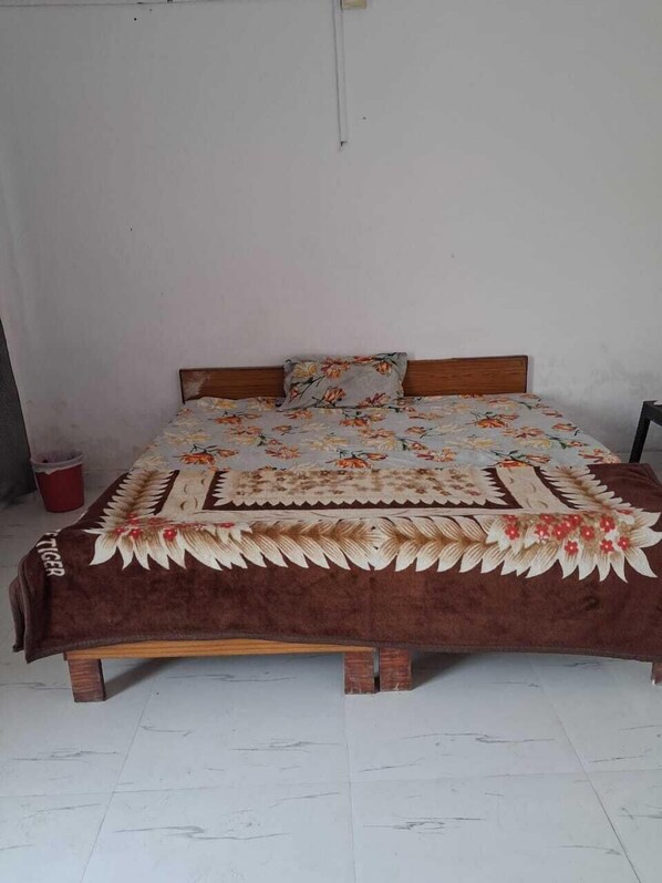 Quarto standard | Camas extras/dobráveis (sobretaxa), Wi-Fi de cortesia, roupa de cama