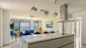 Interior - AmphiMatrion, Kriti penthouse luxury apartment, w/ hot tub and Sea View (C5XG+MHV Kalyves, Greece)