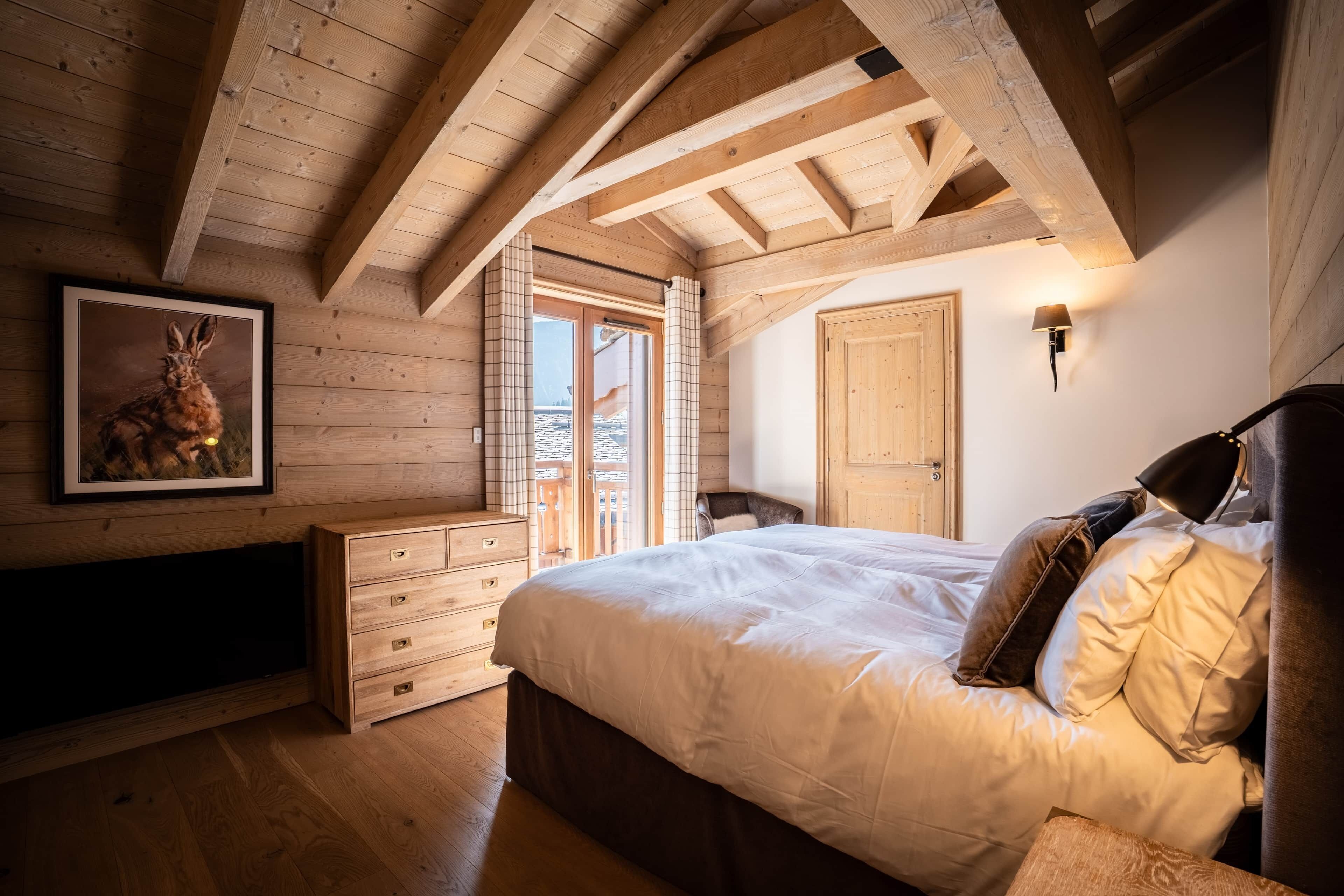 4 bedrooms, WiFi, bed sheets