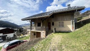 Exterior - "panoramic" Chalet With Mountain Views (Flumet)
