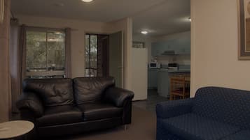 Family Cottage, Garden View | Living area