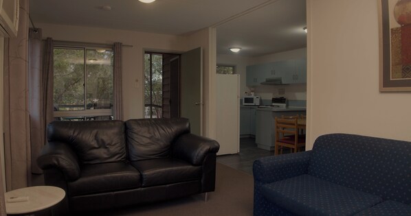 Family Cottage, Garden View | Living area