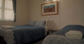 Habitación estándar con 2 camas individuales, vistas al jardín | Wifi gratis