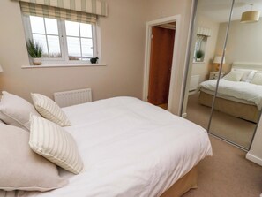 3 Schlafzimmer, kostenloses WLAN, individuell dekoriert