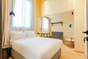 Free WiFi, bed sheets - Brassbell Grey Studio Menasce House (Alexandria)