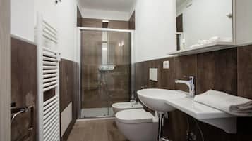 Suite Bilocale 2 persone | Salle de bain