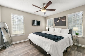 House | 2 bedrooms, desk - Upper Westside 2BR Free Parking Wi-fi (Atlanta)