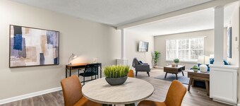 Upper Westside 2BR Free Parking Wi-fi