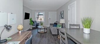 Buckhead 2BR Free Parking Wi-fi