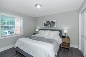 Apartment | 2 bedrooms - Buckhead 2BR Free Parking Wi-fi (Atlanta)