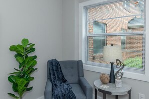 Casa | 2 dormitorios y escritorio
