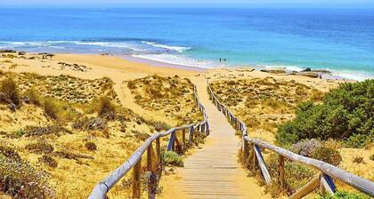 Amplio Chalet con Piscina