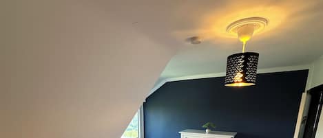 3 soverom, internettilgang og sengetøy