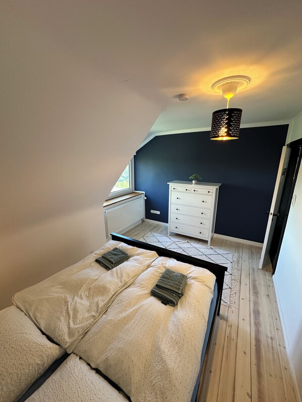 3 Schlafzimmer, Internetzugang, Bettwäsche