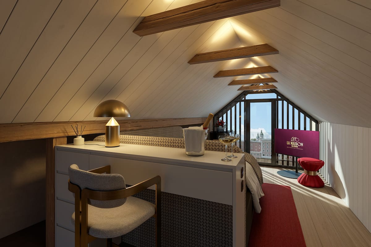 Habitación doble Deluxe, vista a la ciudad | Caja de seguridad en la habitación y wifi gratis