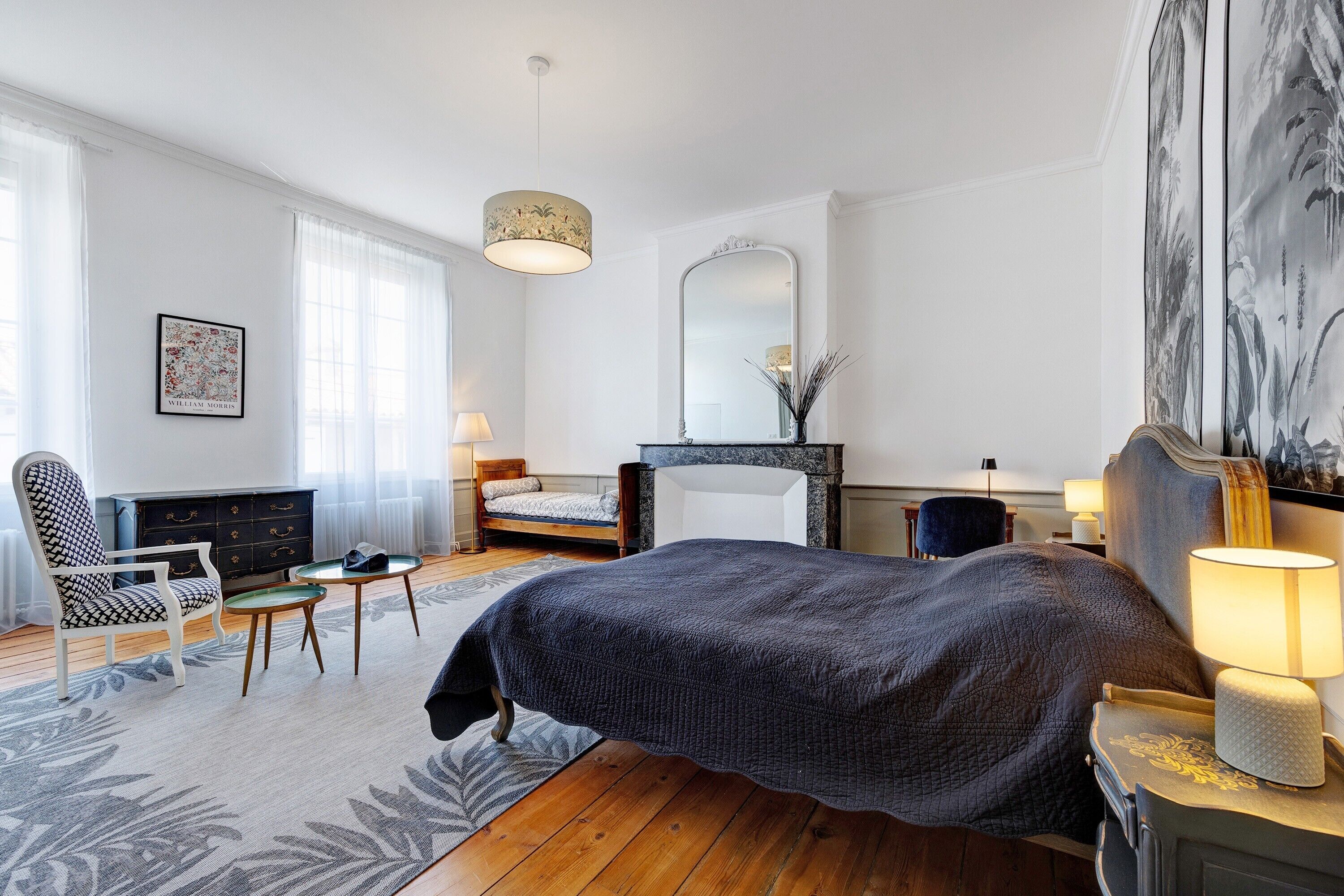 3 bedrooms, iron/ironing board, WiFi, bed sheets