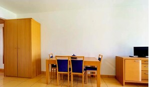 Apartment, 2 Bedrooms, Accessible, Terrace | Dining - Charming Orada 2-bedroom Albufeira Duplex Apartment With Shared Pool Sleeps 6 (Albufeira)