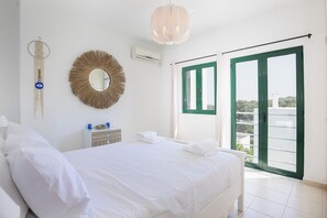 2 bedrooms, iron/ironing board, free WiFi, bed sheets - Anatoli 16, cozy house with Sea View & common pool (Ag. Paraskevi)