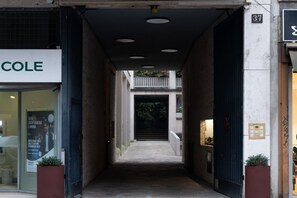 تفاصيل الفندق من الخارج