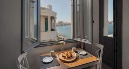 Grey l studio apartments Corniche Alexandria Little Venice