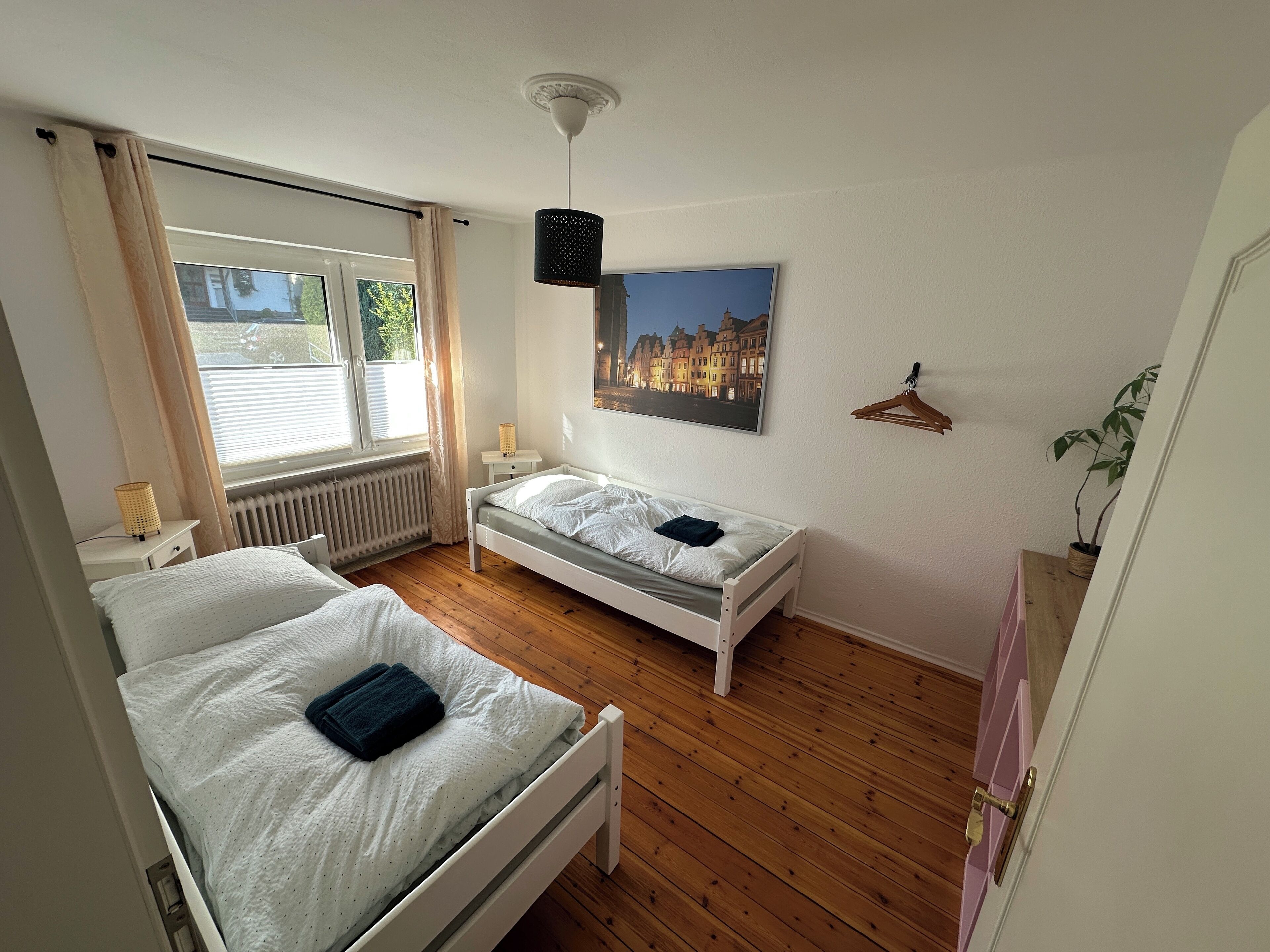 2 makuuhuonetta, Wi-Fi, vuodevaatteet