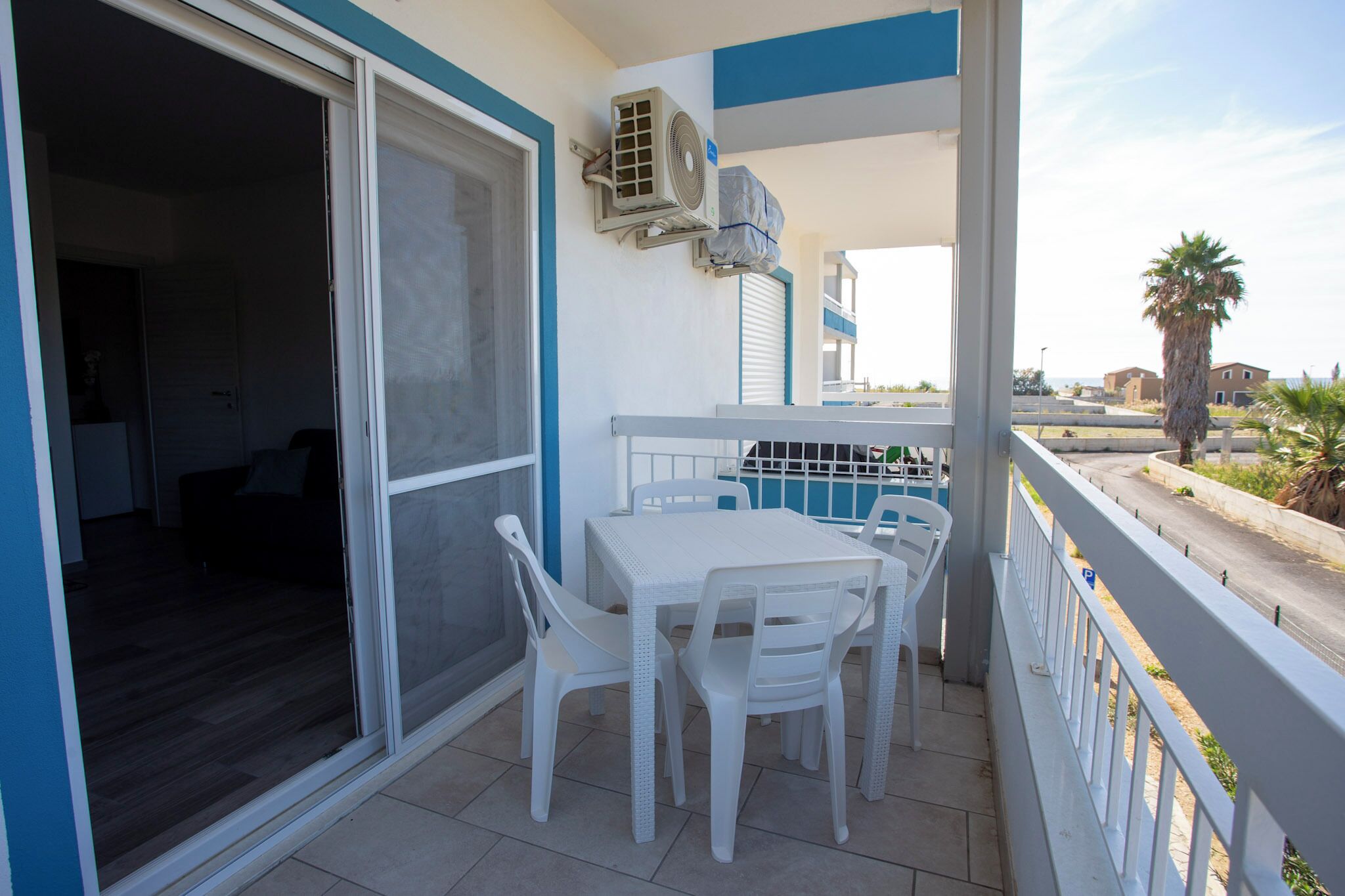 ระเบียง