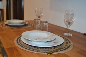 Superior Studio | Dining room