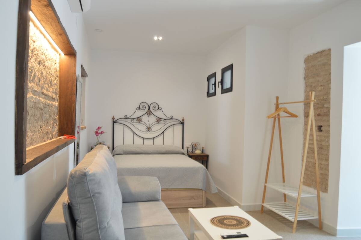 Superior Studio | Living area | 49-inch LED TV with premium channels, first-run movies, pay movies