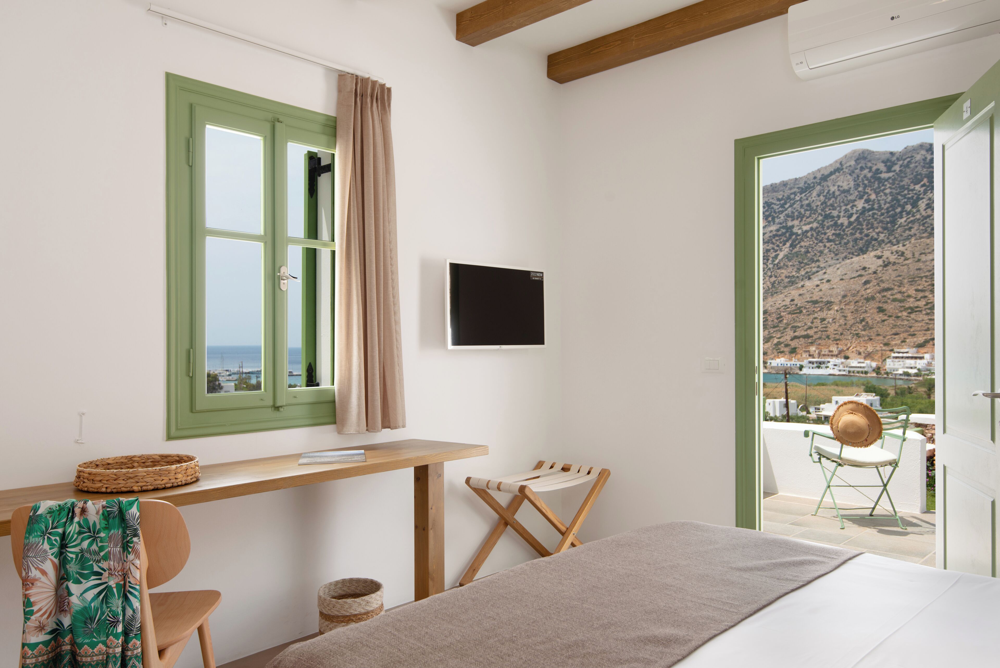 Junior Suite, Balcony, Sea View | In-room safe, free WiFi