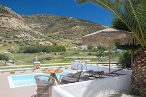 Suite Deluxe, vistas a la piscina | Vistas a la montaña