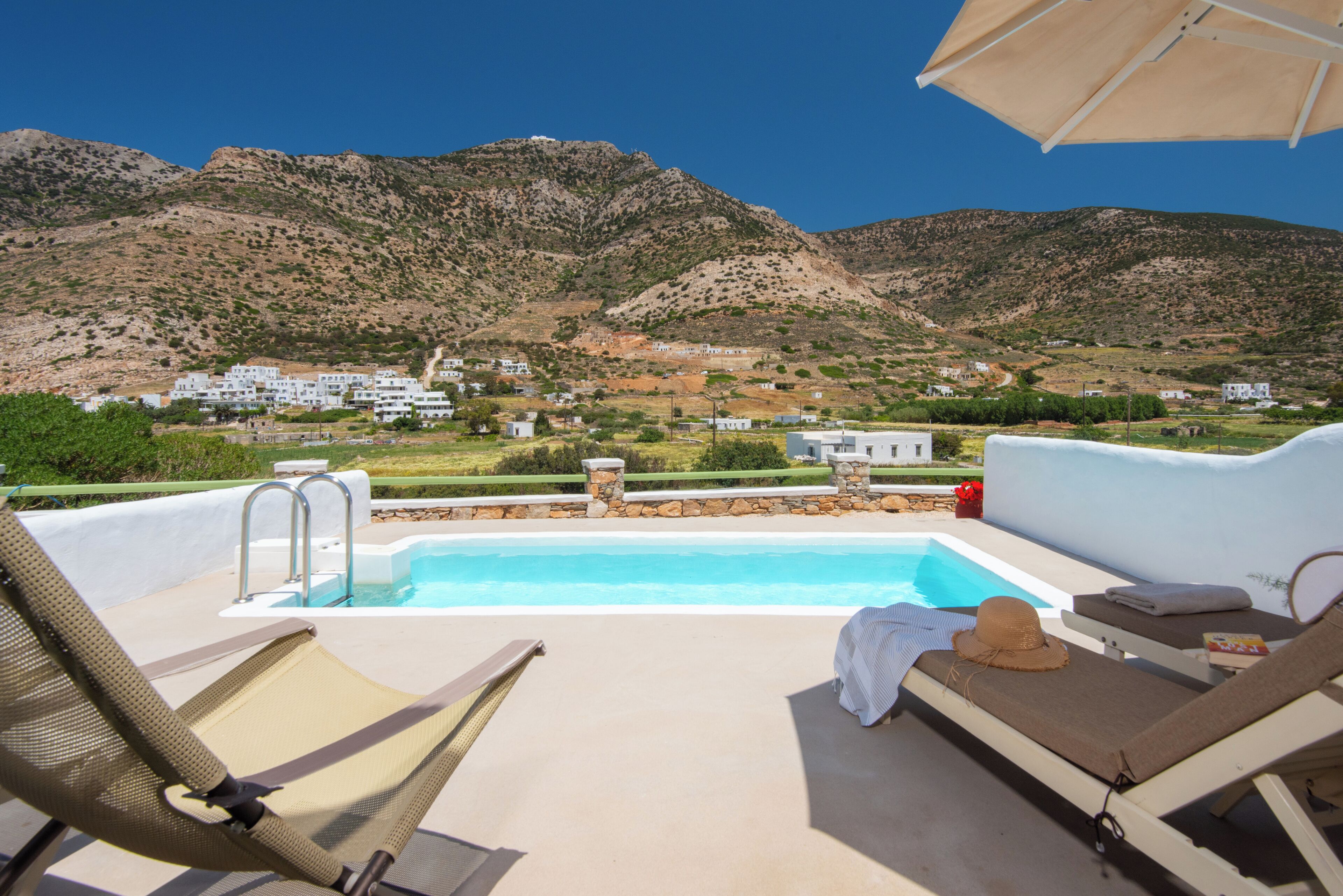 Superior Suite, Pool View | Terrace/patio