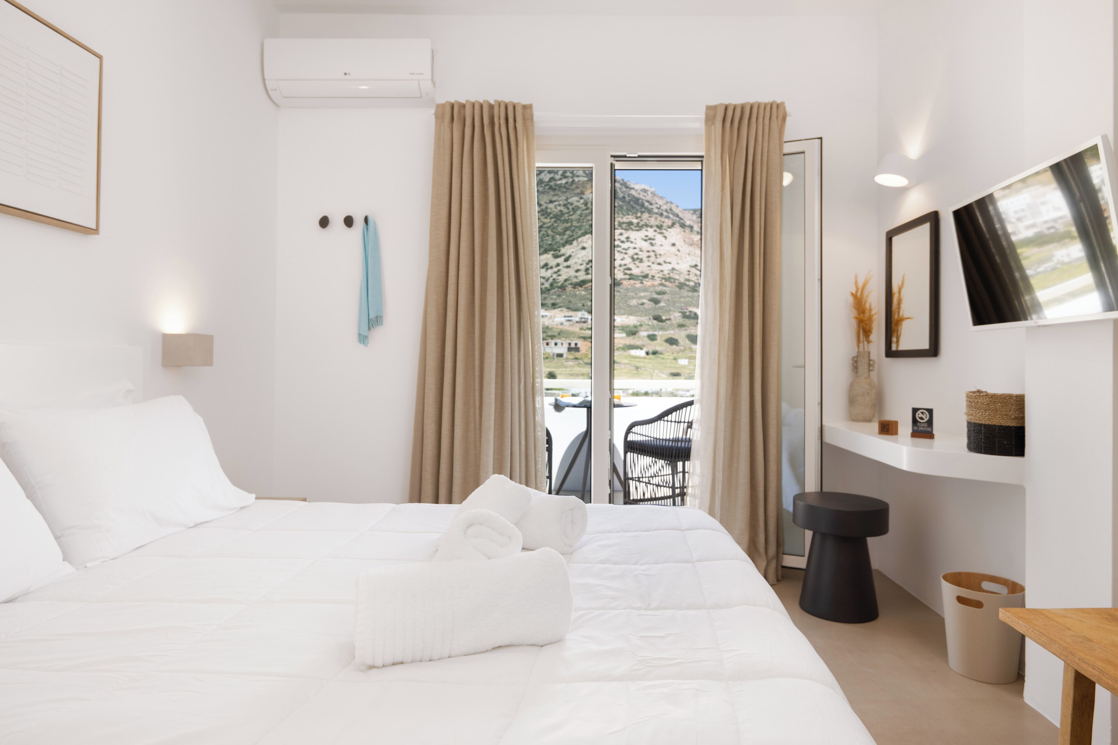 Junior Suite, Balcony, Sea View | In-room safe, free WiFi