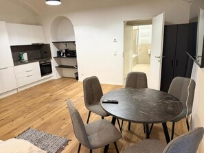 Private kitchen - City Vienna Hirsch Apartment  (Vienna)